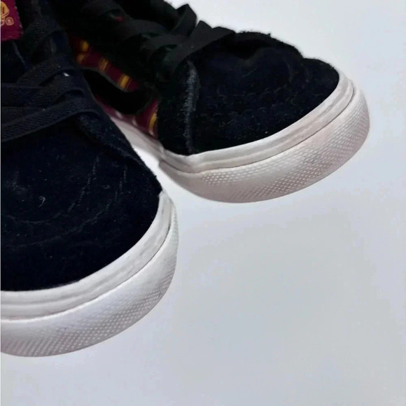 Vans Off the Wall SK8 High Top Harry Potter Gryffindor Sneakers - Picture 5 of 7